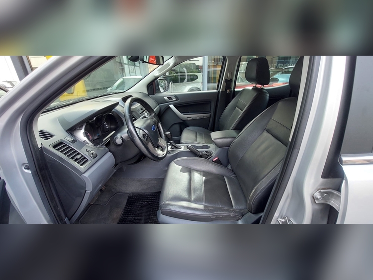 Ford Ranger 3.2 200cv foto 6